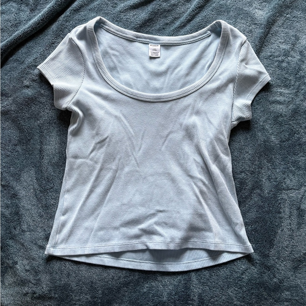 Women’s light blue PINK tee